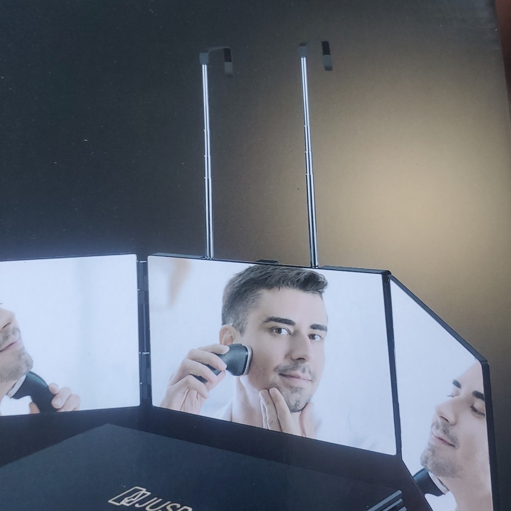3-Way Portable Folding Mirror - Black..NIB - Picture 2 of 7